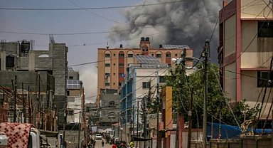 İsrail ordusunun mülteci kampına saldırısında 210 ölü!