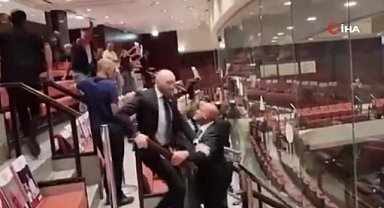 İsrail parlamentosu yine karıştı, müdahale gecikmedi