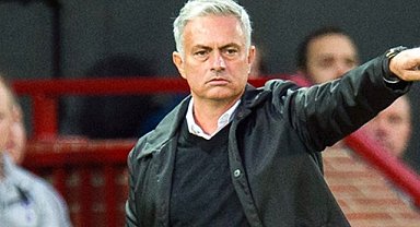 Jose Mourinho'dan Fenerbahçe'ye ilişkin açıklama