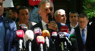 MHP Bursa İl Teşkilatı bayramlaşma töreni düzenledi