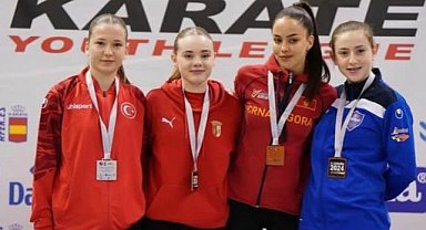 Nilüfer Belediyespor'un karatecileri ülkemize gurur yaşattı