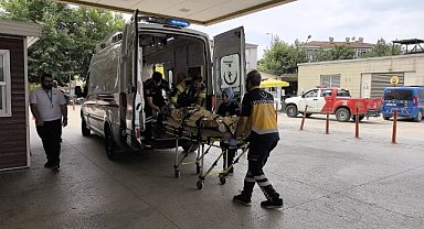 Strafor doğrama makinesine kolunu kaptıran işçi ağır yaralandı