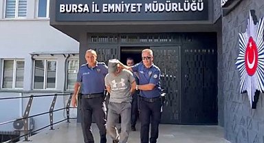 Bursa'da 19 yıl hapisle aranan şahıs kıraathanede yakalandı
