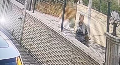 Bursa'da cep telefonu çalarken kameraya takıldı