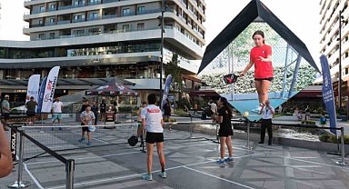 Bursa'da düzenlenen pickleball turnuvasında kazananlar belli oldu
