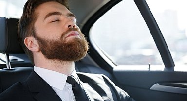 Araba Kullanırken Neden Uykumuz Gelir? - Sürüş Yorgunluğunun Nedenleri ve Çözümleri