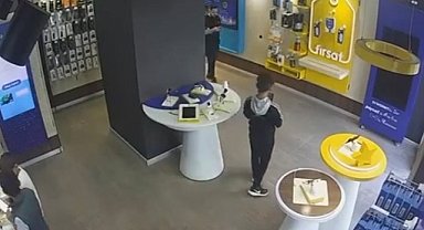 Bursa'da 3 çocuk telefon hırsızlığından aranıyor