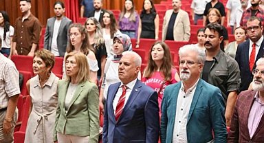 Bursa'nın 11 Eylül kurtuluş günü panelde anlatıldı