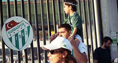 Bursaspor'un Muş Spor Kulübü maçında taraftar yoğunluğu