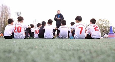 Gürsu Belediyespor Kış Futbol Okulu’nda yeni dönem başlıyor