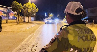 İznik'te polis ekiplerinden asayiş ve trafik uygulaması