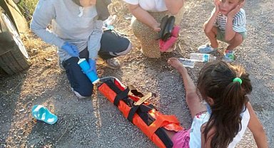 Karacabey'de 2 otomobilin çarpıştığı kazada 12 yaralı!