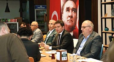 Osmangazi'de Başkan Aydın muhtarları dinliyor