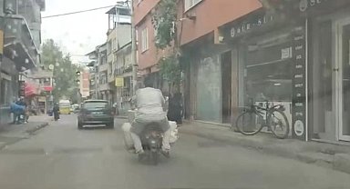 Osmangazi'deki motosikletin tehlikeli yolculuğu 