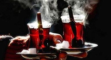 Yemekten Sonra Çay veya Kahve İçmek Zararlı mı? İşte Cevap!