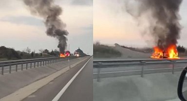 Bursa'da motoru arızalanan araçta yangın