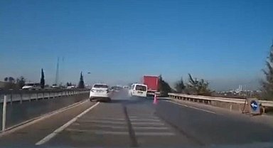 Bursa'da otobandaki kaza anı kamerada