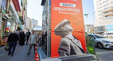 Bursa'yı Cumhuriyet afiş ve bilboardları süsledi