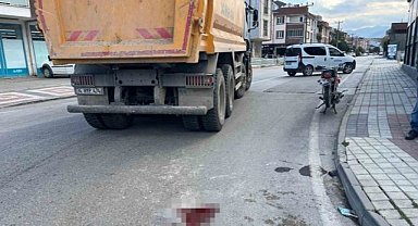 İnegöl'deki kazada yaralanan motosiklet sürücüsü kurtarılamadı