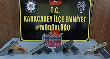 Karacabey'deki polis operasyonunda evden 4 tabanca çıktı