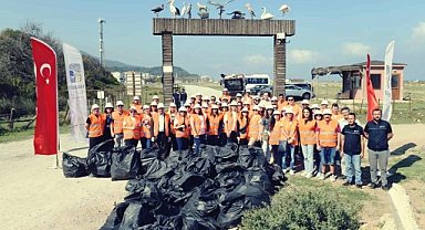 Karacabey'deki Yeniköy sahillerinde temizlik etkinliği
