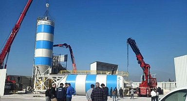 Nilüfer'de Kaçak Çimento Santrali: Bursa Valisi'nin 'Yıkım' Uyarısı Sonrası Söküm Başladı