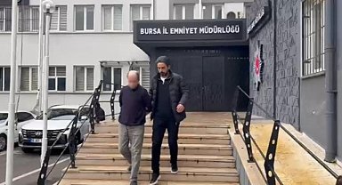 Bursa'da halk otobüsündeki bıçaklı saldırgan yakalandı