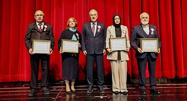 Bursa'da Öğretmenler Günü çeşitli etkinliklerle kutlandı