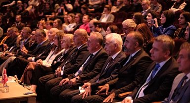 BUÜ'de uluslararası kongre düzenlendi