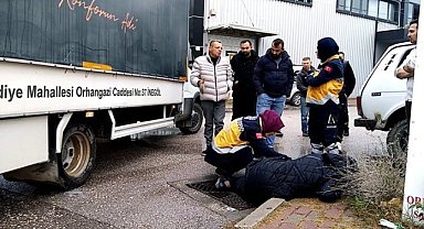 İnegöl'de dönüş yapan kamyonet kadına çarparak yaraladı