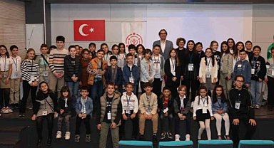 Nilüferli çocuklardan büyüklere demokrasi dersi