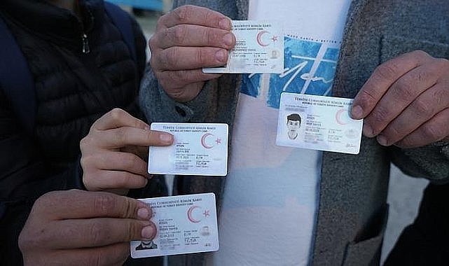 Bu köyde erkekler Yahya kızlar Sati!