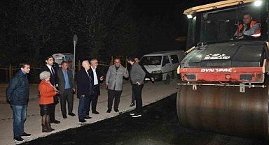 İnegöl'de altyapı yenileme çalışmaları sürüyor