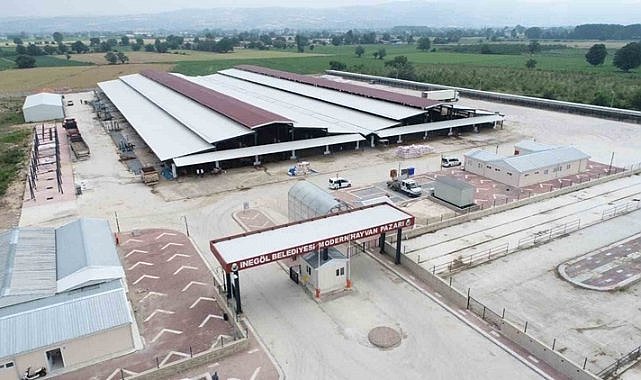 İnegöl'de hayvan pazarında tedbir amaçlı kapatma