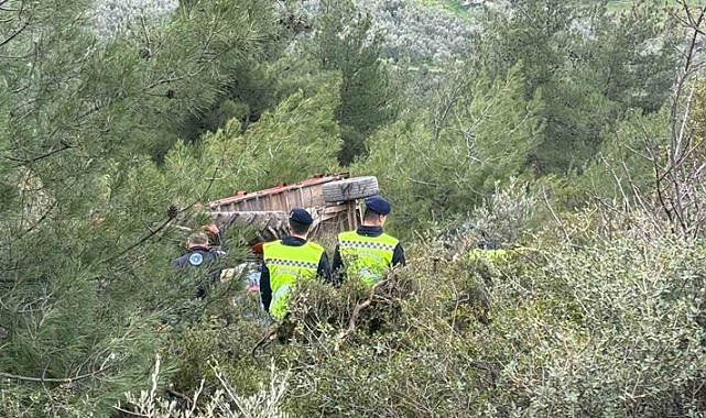 İznik'teki traktör kazasında sürücü öldü, eşi ağır yaralandı