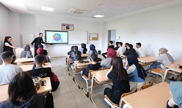 Bursa'da gençler için afet farkındalık eğitimi
