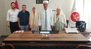 Alman vatandaşı İna, Mudanya'da Müslüman oldu