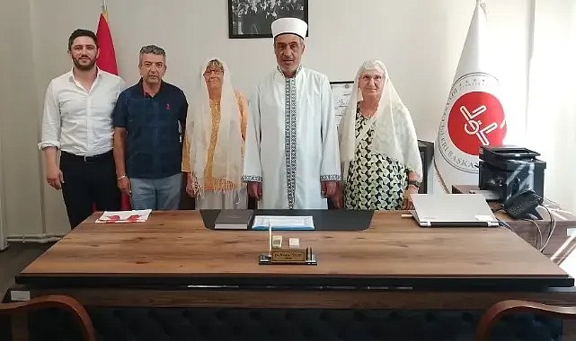 Alman vatandaşı İna, Mudanya'da Müslüman oldu