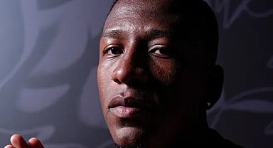Milan'ın yeni sol beki Pervis Estupinan oldu