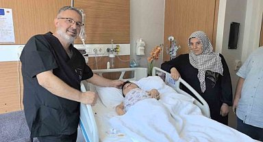 24 kilo ağırlığındaki kadından 3 kilo kist çıktı