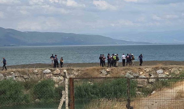 6 yaşındaki çocuk İznik Gölü’nde kayboldu