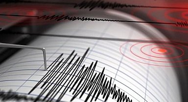 Balıkesir'de korkutan yeni deprem! Beşik gibi sallanıyor!