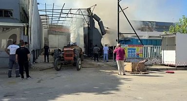 Bir kıvılcım yıkımı süren fabrikayı küle çevirdi