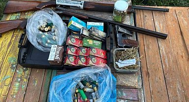 Bursa’da jandarmadan uyuşturucu operasyonu: Çok sayıda silah ve mühimmat da ele geçirildi