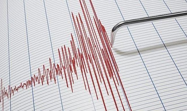 Bursa'da korkutan deprem! Çevre illerde de hissedildi!
