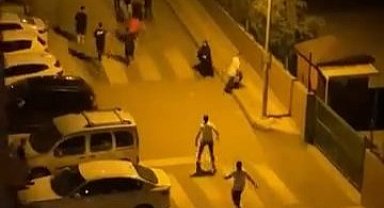 Bursa’da mahallenin gençleri bir birine girdi