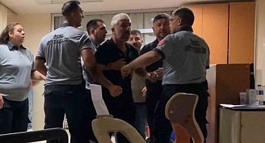 Bursa’da otomobil motosiklete çarptı: 2 yaralı