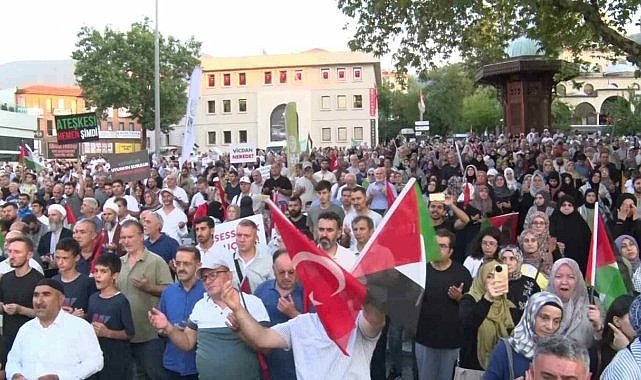 Bursa’da yüzlerce kişi Gazze için yürüdü
