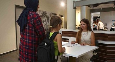 Bursa Nilüfer’de öğrencilere kırtasiye desteği