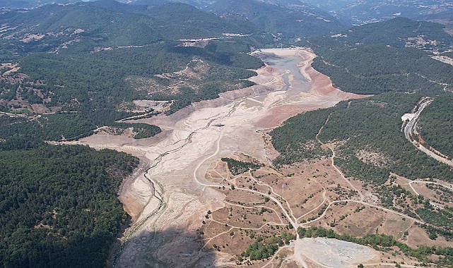 Bursa’nın bir barajı tamamen kurudu, 35 günlük su kaldı